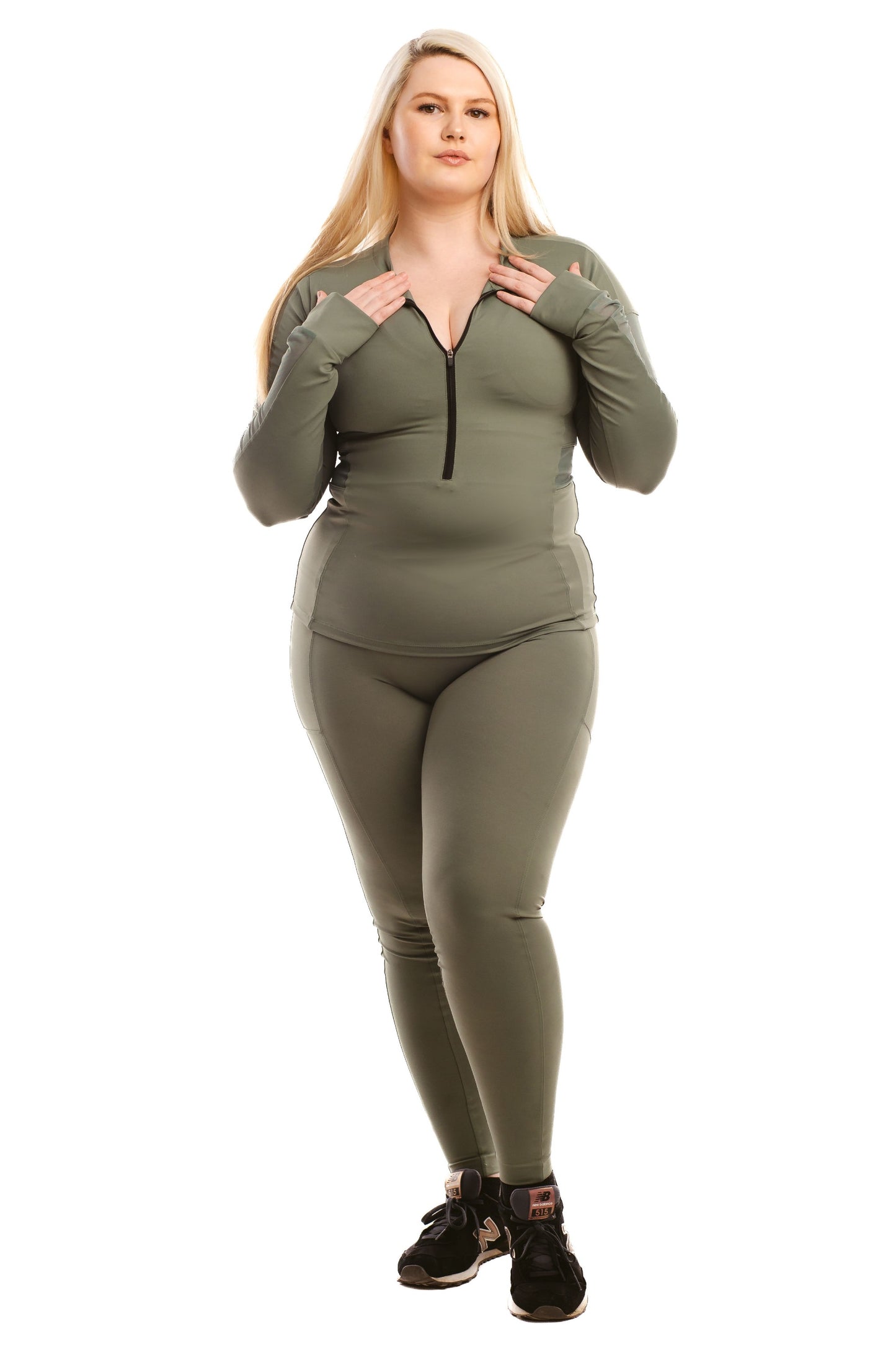 FARAH TRAINING JACKET - OLIVE